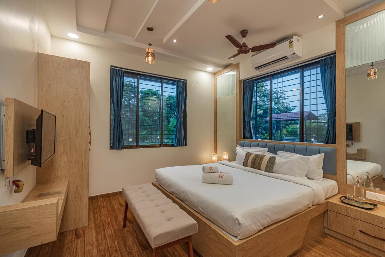 Saffronstays Riverfront Manor, 5-Bdr Pool Villa By Pej River Karjat Exterior photo